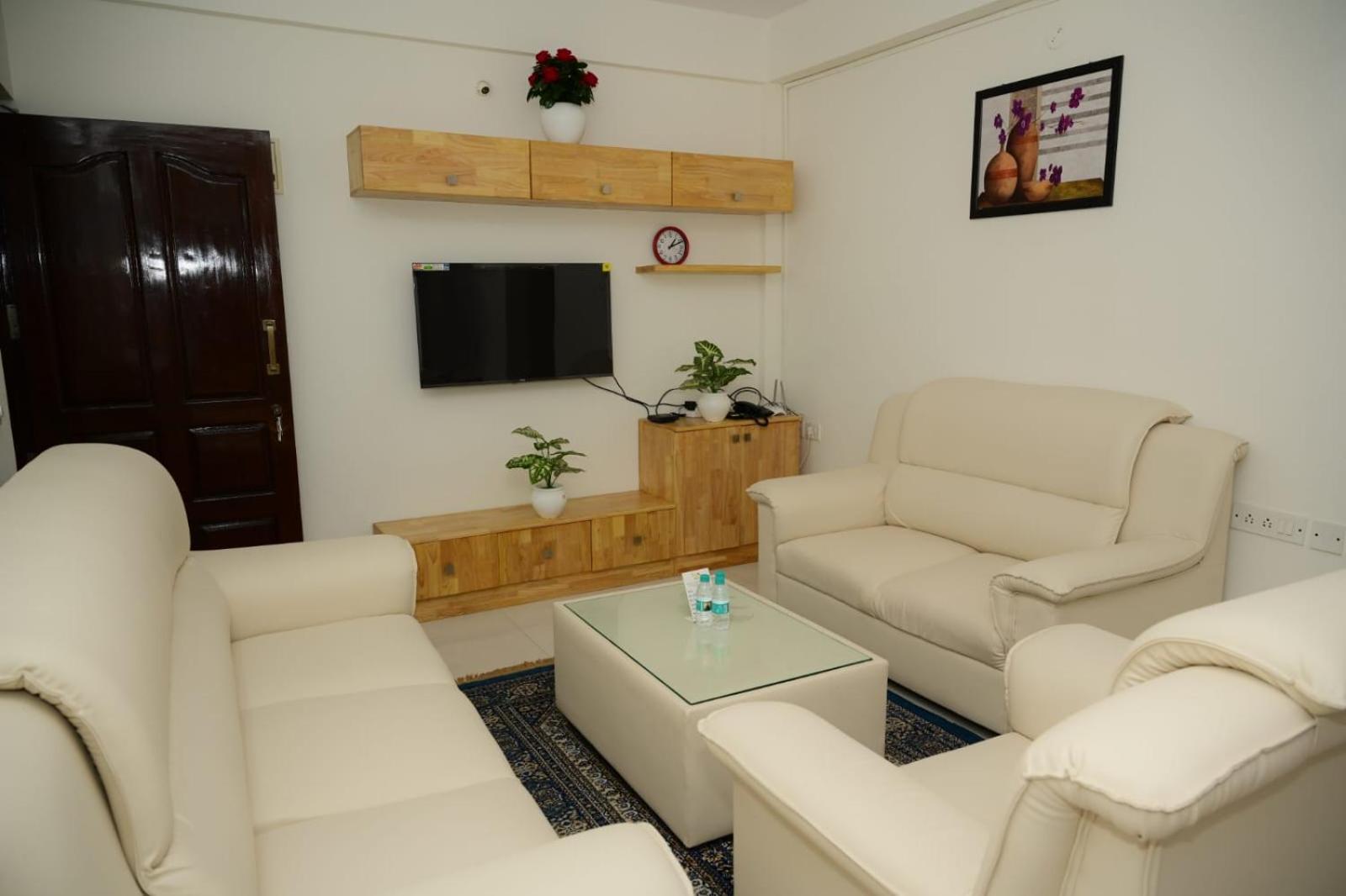 Windfall Service Apartment Bangalore Exterior photo