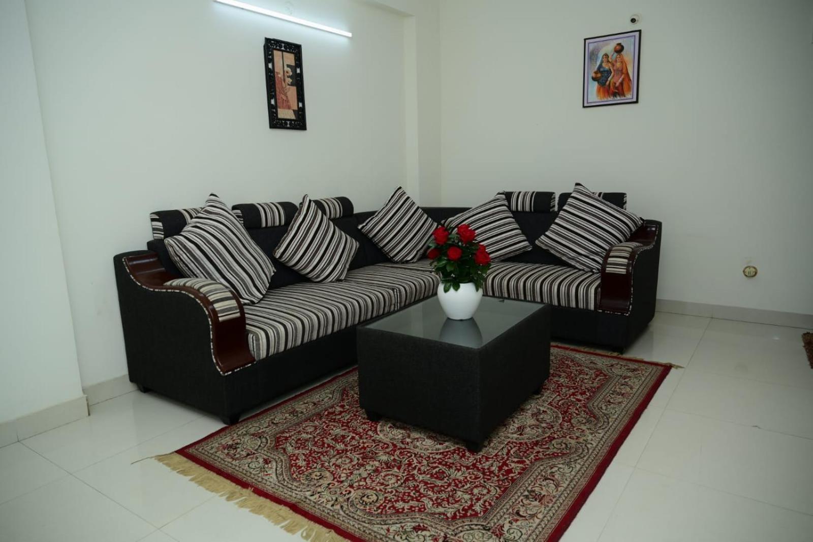 Windfall Service Apartment Bangalore Exterior photo